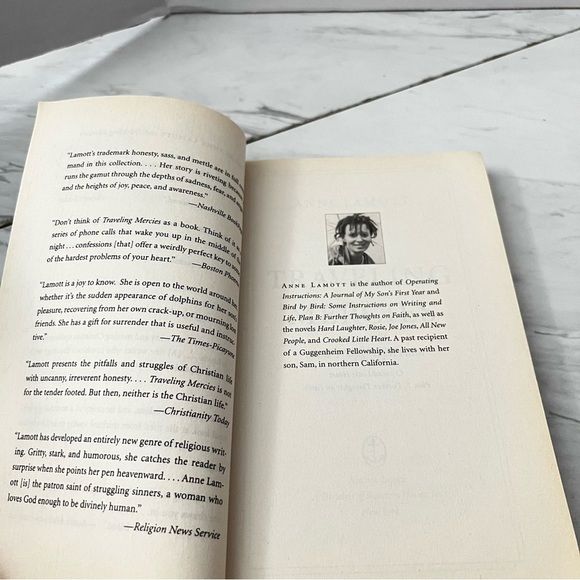 Traveling Mercies by Anne Lamott Some Thoughts On Faith Paper Back Book - Picture 6 of 11